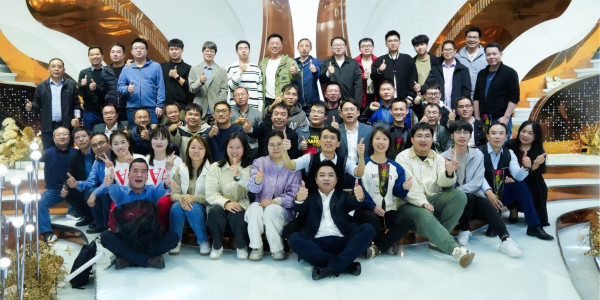 億起向未來，能量無限