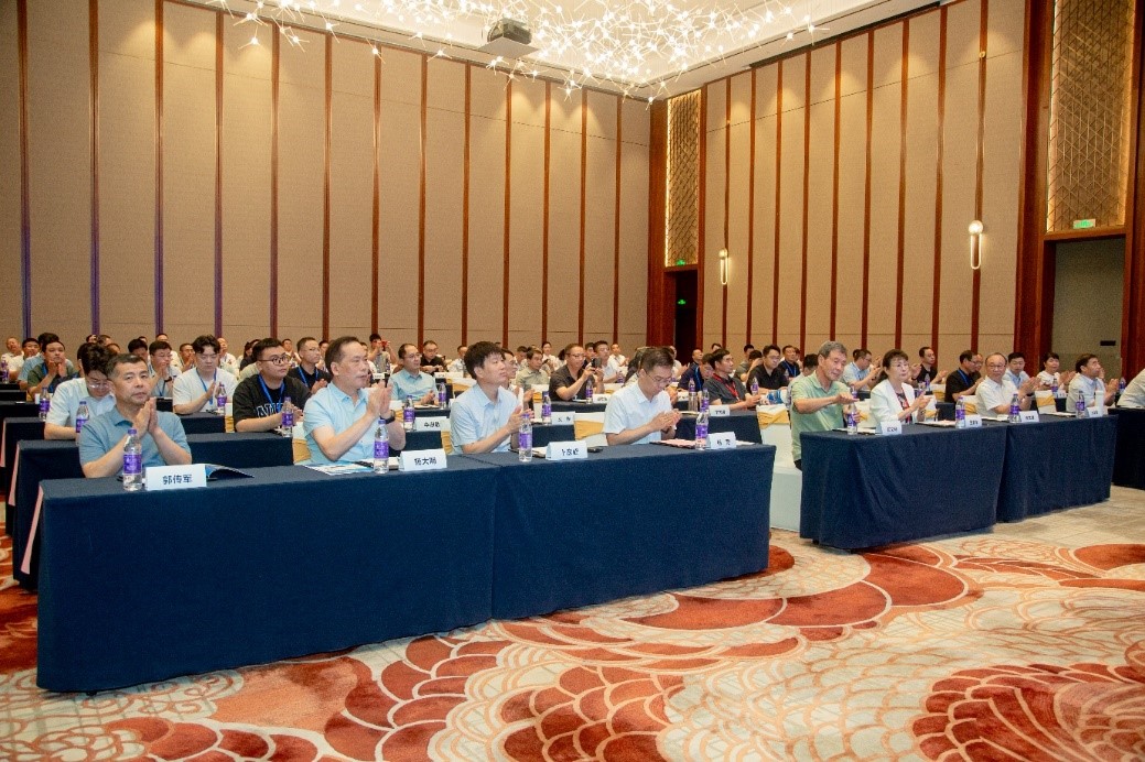 閉幕式合影照片